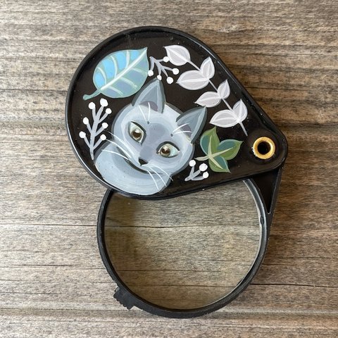 拡大鏡(60) 葉っぱと猫③ ロシアンブルー コンパクト 携帯 ルーペ  原画　アニマル