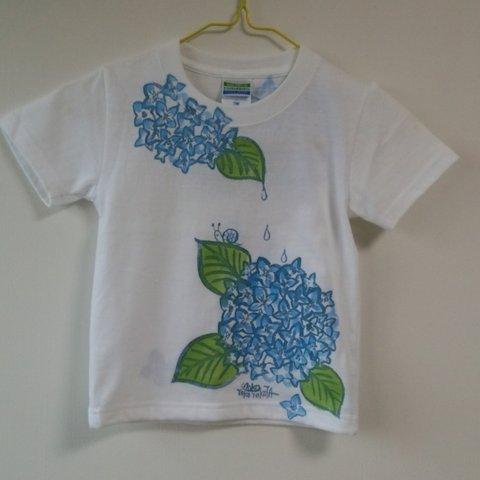 手描きのtシャツ☆ わくわく気分の紫陽花☆キッズ100㎝