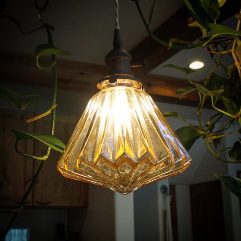 【古塗装】アンティーク調のpendant lamp