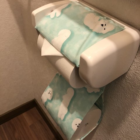 ビションフリーゼのトイレットペーパーホルダー　ミント