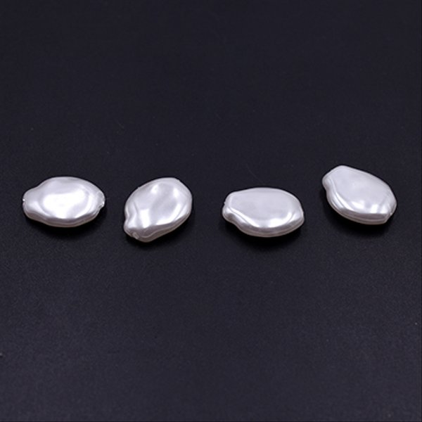 A2028 20個 アクリルビーズ 不規則 16×20mm パールホワイト 2X【10ヶ】 - BEADS-CRAFT'S GALLERY | minne 国内最大級のハンドメイド・手作り通販サイト A2028 20個 アクリルビーズ 不規則 16×20mm パールホワイト 2X【10ヶ】 - BEADS-CRAFT'S GALLERY | minne 国内最大級のハンドメイド・手作り通販サイト