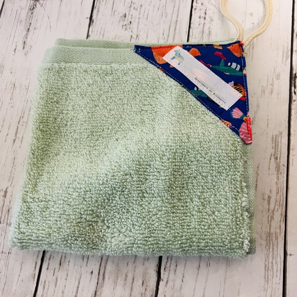 タオルの色を選べる】リバティ ループ付きタオル☆ ウィズ・ザ タオルの色を選べる】リバティ ループ付きタオル☆ ウィズ・ザ