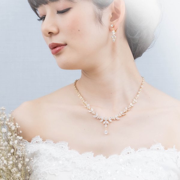 ティアラ ネックレス イヤリング 結婚式 ウェディング - フォーマル