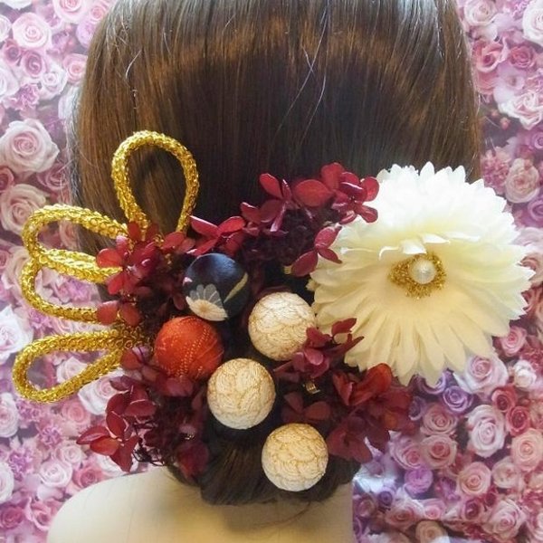髪飾り 成人式 卒業式 結婚式 ウエディング イヤーカフセット 和玉赤 | minne 日本最大級のハンドメイド・手作り通販サイト