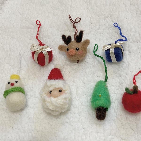 羊毛フェルト クリスマスオーナメント お買い得セール開催中 ネベチャン様 クリスマス 羊毛フェルト おもちゃ/人形