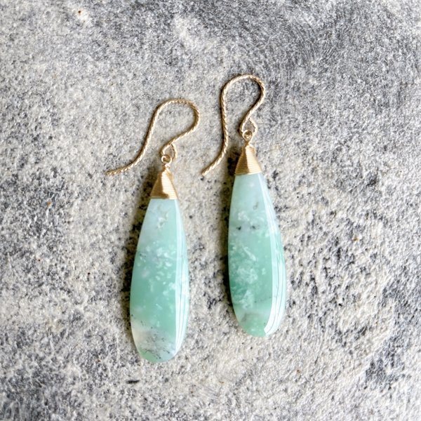 14kgf 斜めハートブルーオパールのピアス 14kgf 斜めハートブルーオパールのピアス