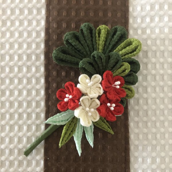つまみ細工*ちりめん細工*松竹梅*お正月飾り*升② ある つまみ細工*ちりめん細工*松竹梅*お正月飾り*升② ある
