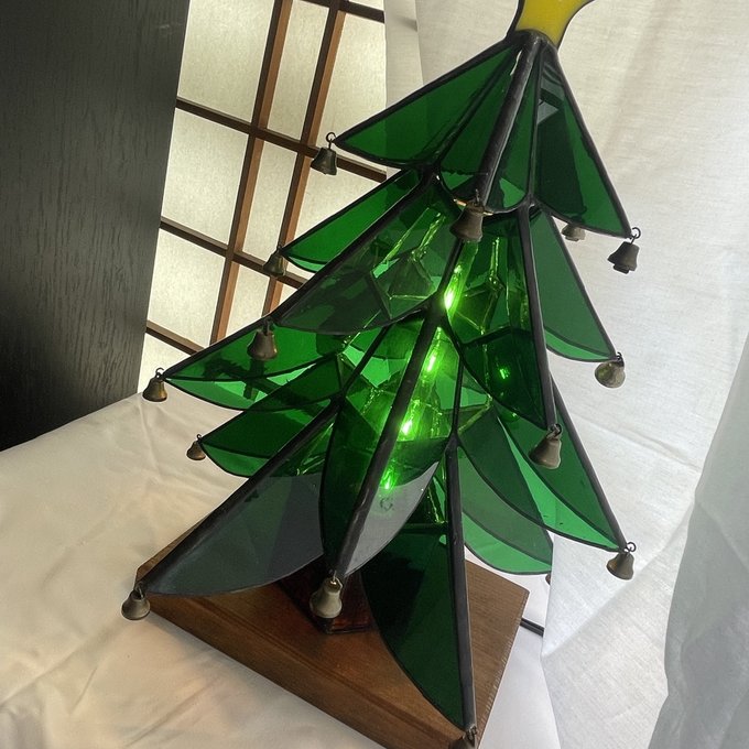ステンドグラスクリスマスツリーランプ - 彩工房 | minne 国内 ステンドグラスクリスマスツリーランプ - 彩工房 | minne 国内