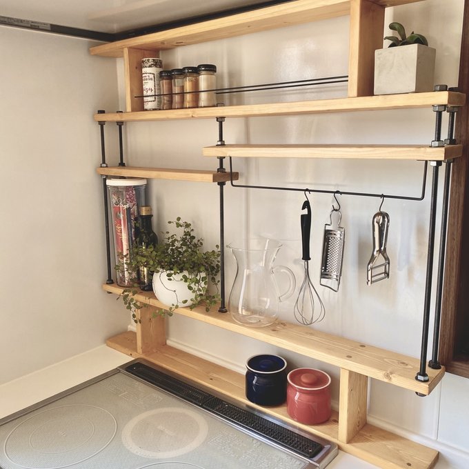 穴を開けずに突っ張れる☆キッチンラックCentral☆木目強調☆窓 穴を開けずに突っ張れる☆キッチンラックCentral☆木目強調☆窓
