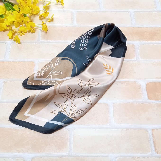 プチ小判シルクスカーフポケットチーフ | minne 日本最大級のハンドメイド・手作り通販サイト