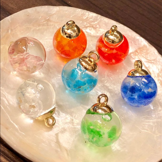 琉球ガラスと星砂のガラスドームネックレス(青)