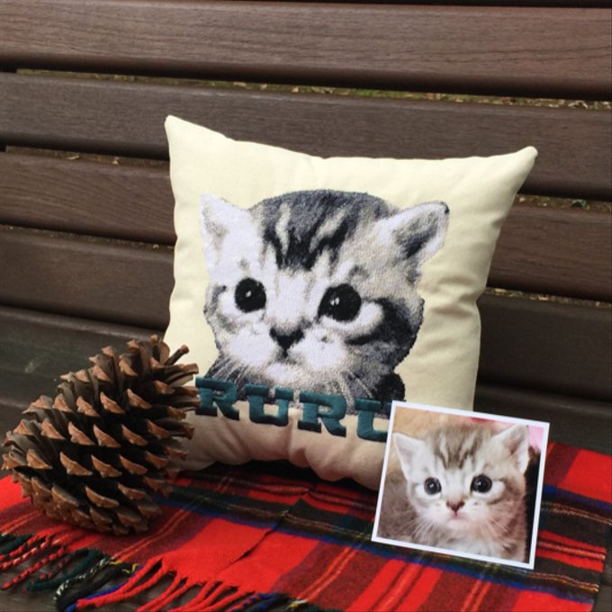 オーダーメイド】愛犬❤︎愛猫可愛さそのまま刺繍クッション オーダーメイド】愛犬❤︎愛猫可愛さそのまま刺繍クッション