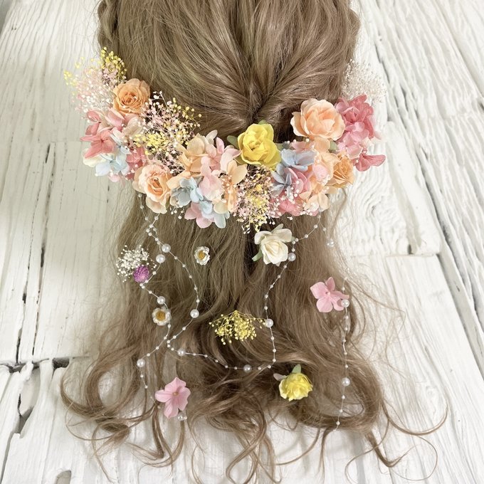 ブーケの様な髪飾り　ヘッドドレス　サーモンピンク