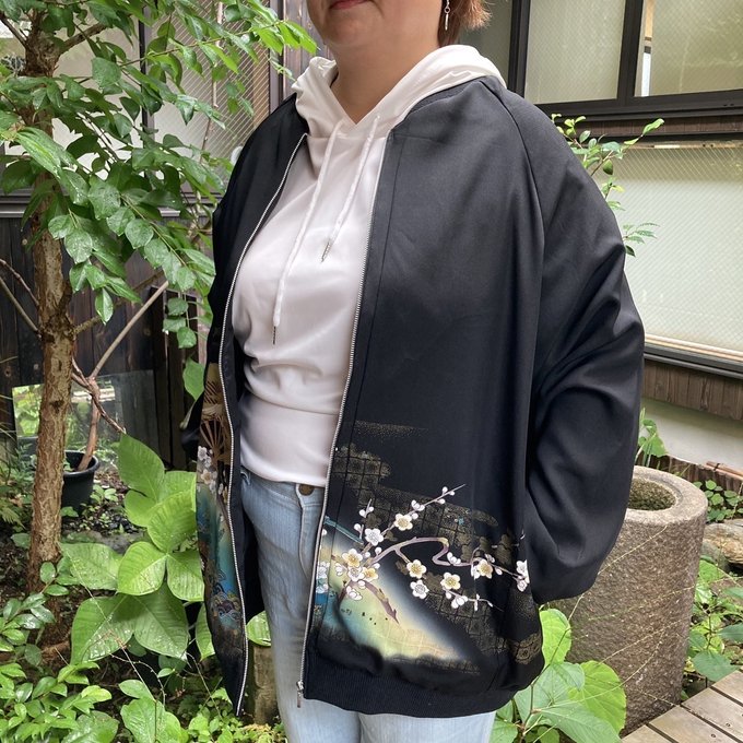 男性にも着て欲しくて作った 水色が鮮やかなジャケット 着物 男性にも着て欲しくて作った 水色が鮮やかなジャケット 着物