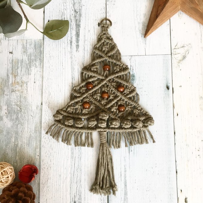 送料無料】マクラメ クリスマスツリー - ROBINA'S GALLERY | minne 送料無料】マクラメ クリスマスツリー - ROBINA'S GALLERY | minne
