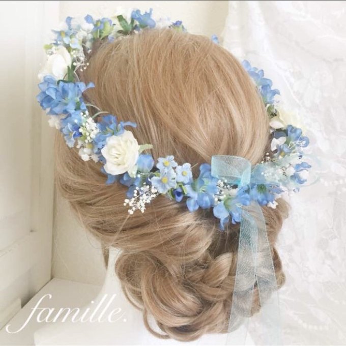 ギフトBOX付き】サムシングブルーの花冠・水色/プリザーブド ギフトBOX付き】サムシングブルーの花冠・水色/プリザーブド