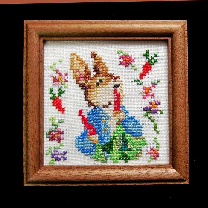 ピーターラビット刺繍額(送料無料) - 2016AKIRAIKA'S GALLERY ピーターラビット刺繍額(送料無料) - 2016AKIRAIKA'S GALLERY