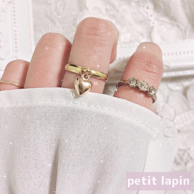 揺れるぷっくりミニハートリング 】 指輪 ハンドメイド - petit 揺れるぷっくりミニハートリング 】 指輪 ハンドメイド - petit