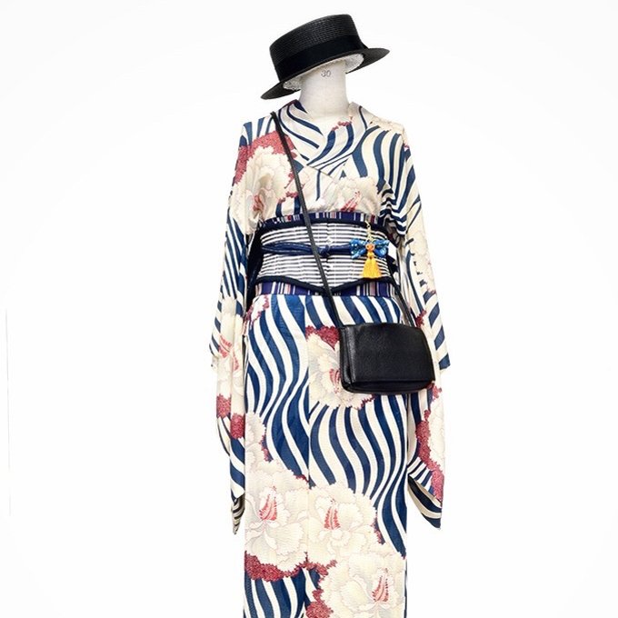 カマーバンド帯コルセット(蝶柄) - DESIGN BUCKER | minne カマーバンド帯コルセット(蝶柄) - DESIGN BUCKER | minne