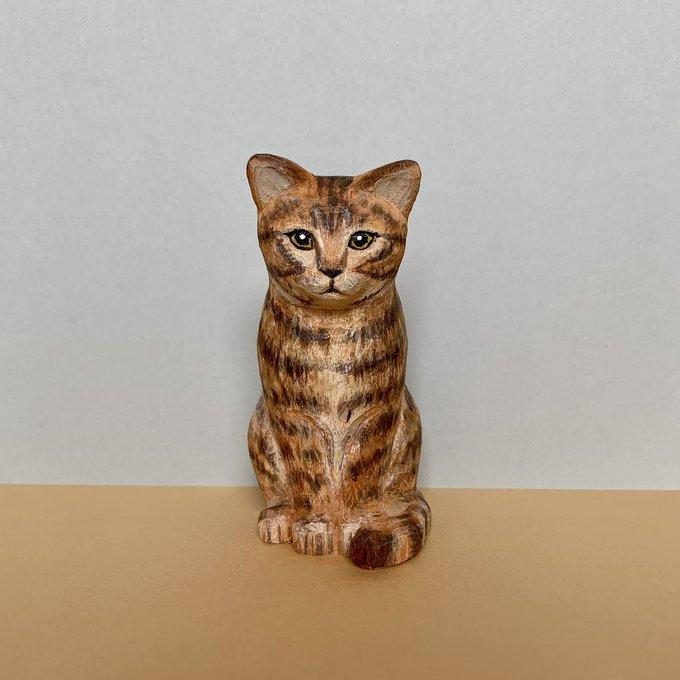 木彫り キジトラ猫の置物 - KIBO-RINGO | minne 国内最大級の 木彫り キジトラ猫の置物 - KIBO-RINGO | minne 国内最大級の