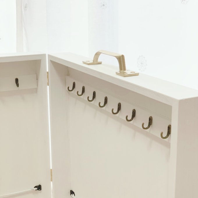 ネックレスタイプ)トランク型什器 ディスプレイ - Y's Koubou ネックレスタイプ)トランク型什器 ディスプレイ - Y's Koubou