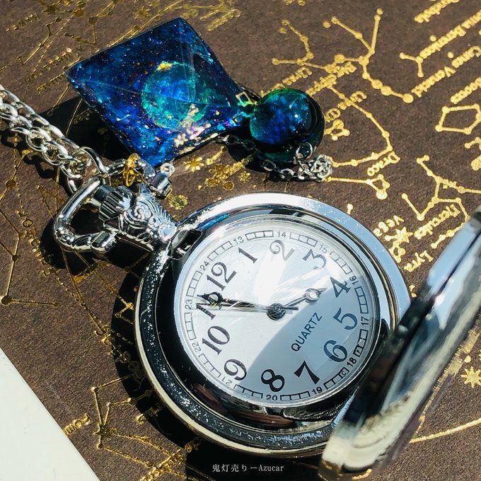 蓄光懐中時計、オルゴナイト付きの天体魔法使いの月の満ち欠け(宇宙
