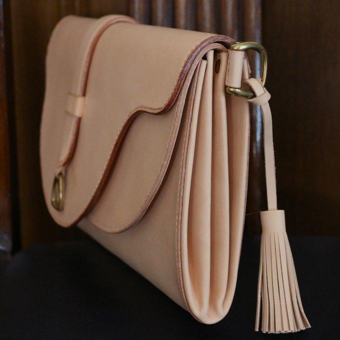 レザークラフト バック 鞍型 クラッチバック - shop-suzu レザークラフト バック 鞍型 クラッチバック - shop-suzu