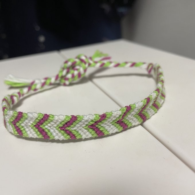 V字ラテン 使い分けよ かっこいい ミサンガ 腕 ハンドメイド V字ラテン 使い分けよ かっこいい ミサンガ 腕 ハンドメイド