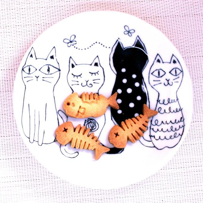 Fishbone(魚の骨)&Bitten fish(かじられた魚)イジェクタ(押出具)付きクッキー型2点セット - Cookie&Chopin | minne 国内最大級のハンドメイド・手作り通販サイト Fishbone(魚の骨)&Bitten fish(かじられた魚)イジェクタ(押出具)付きクッキー型2点セット - Cookie&Chopin | minne 国内最大級のハンドメイド・手作り通販サイト