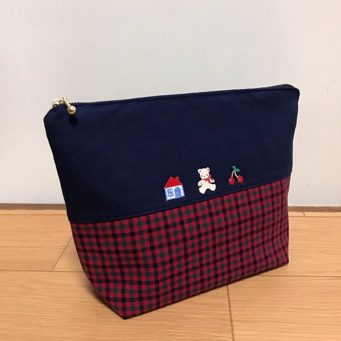 オーダー制】 ファミリア風 おむつポーチ - ALAMIII'S GALLERY オーダー制】 ファミリア風 おむつポーチ - ALAMIII'S GALLERY
