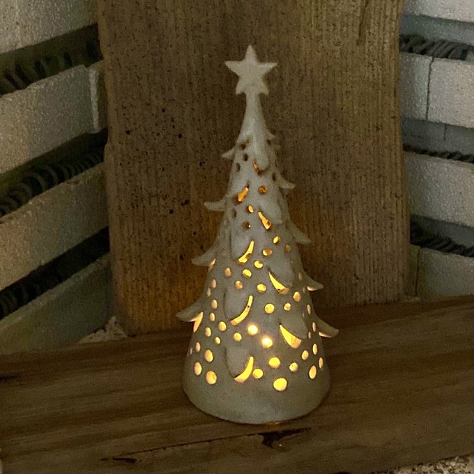 クリスマスツリー ランプシェード 置物 陶器 - 逍山窯 クリスマスツリー ランプシェード 置物 陶器 - 逍山窯
