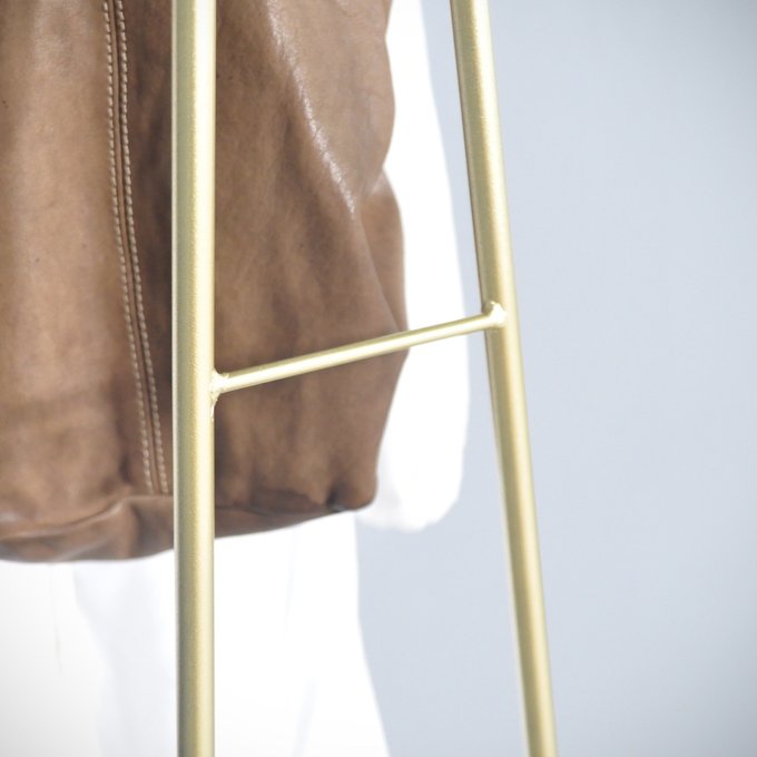 トライアングル ハンガーラック(ゴールド) トライアングル ハンガーラック(ゴールド)