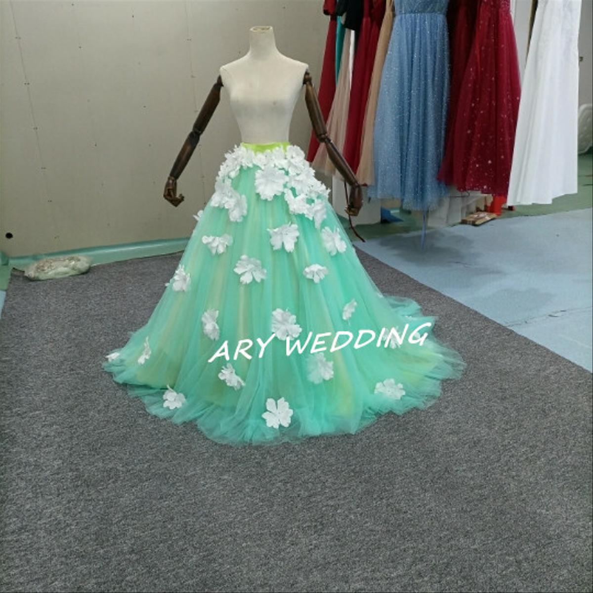 ウエディングドレス オーバースカート チュールスカート お花、袖付き お色直し グリーン