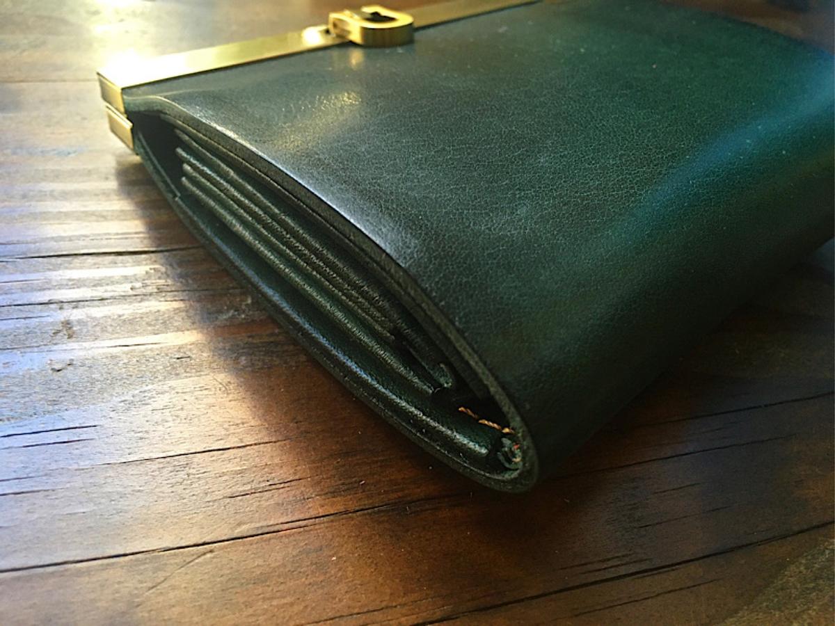 受注製作（納期1ヶ月）】二つ折り財布『avanico-harf』革の宝石ロロマ使用（ボトルグリーン）