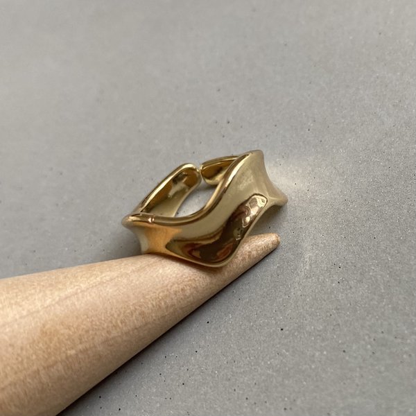 width wave ring