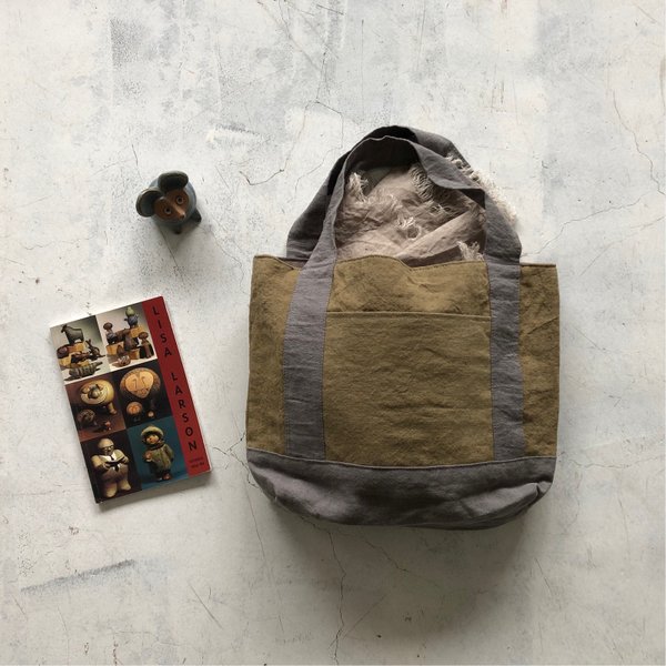 ベージュ＊グレー　リネンのトートバッグ Belgiun linen25　"マチたっぷりのお散歩BAG” 