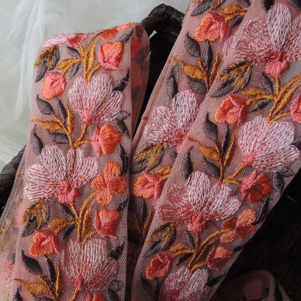 カラフル チュール 刺繍リボン ボタニカル フラワー 花 濃ピンク インド刺繍リボン import parts IMP-RBN-3574