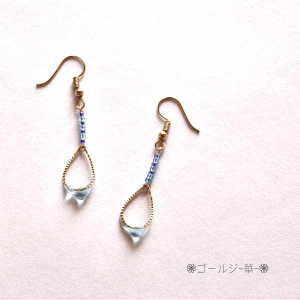 雫 のピアス