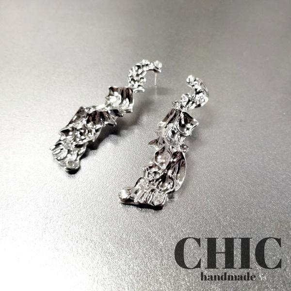 ピアス Wave シルバー ストーン 大ぶり CHIC シルバー 樹脂ピアス 樹脂イヤリング プレゼント シンプル  NO.061