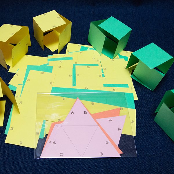 受験対策　～　展開図　立方体11パターン＋正四面体2パターン　紙製　切り抜き