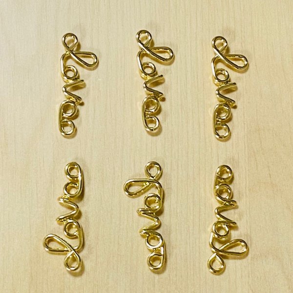 GOLD LOGO CONNECTER CHARM PARTS