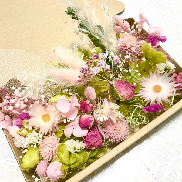 シャイニーピンクと千日紅春の兆し＊ハーバリウム　花材ドライフラワー  花材詰め合わせセット