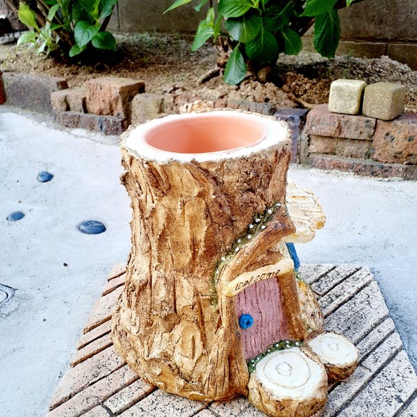 　おとぎの森のお家　モルタル造形鉢