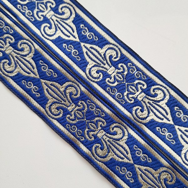 チロリアンテープ　　刺繍リボン　エスニック