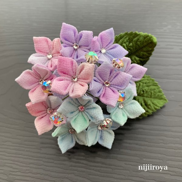 つまみ細工　手作りキット　紫陽花のコサージュ