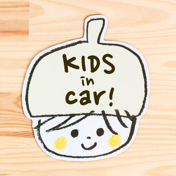 KIDS IN CAR キッズインカー マグネットステッカー(ミルク）