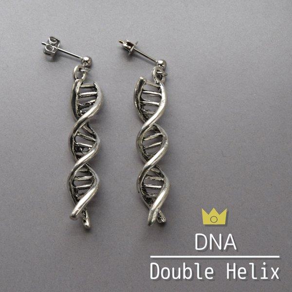 医療系・理系がグッとくるDNA二重螺旋構造ピアス