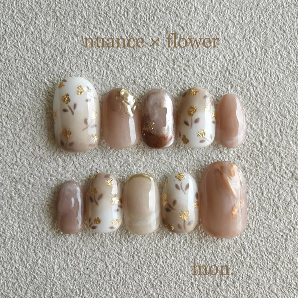 27 mon.nail tip