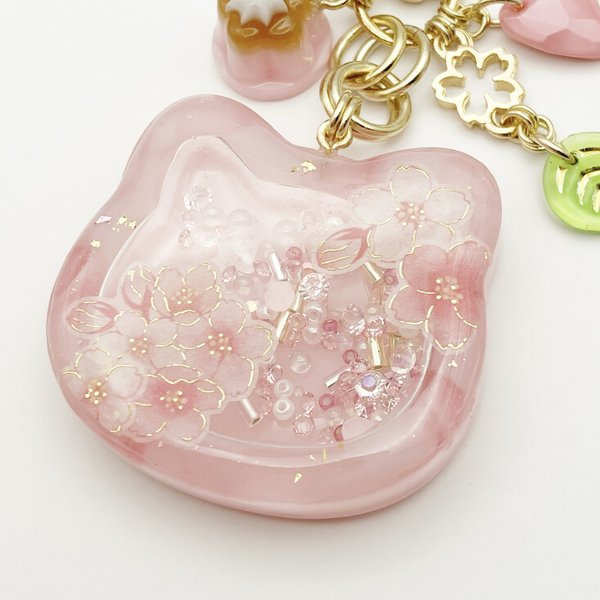 水晶入り♡桜咲く大人のシャカシャカバッグチャーム/ふんわり桜キャット/オマケは大きめ桜プリンチャーム♡