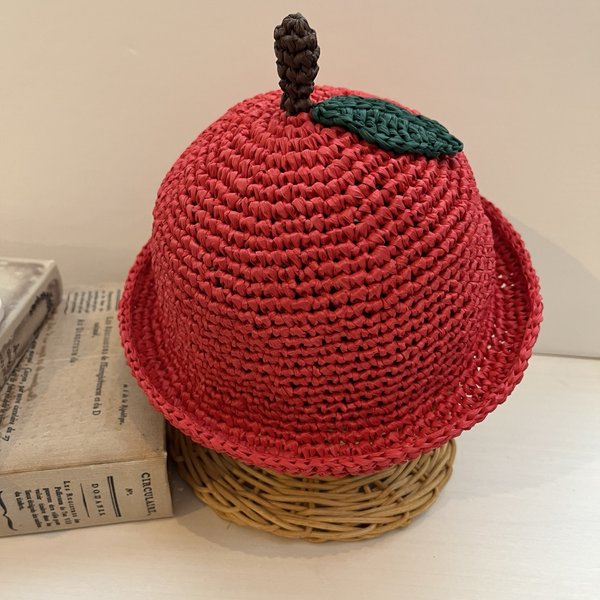 りんごの麦わら帽子　大人気　洗える帽子